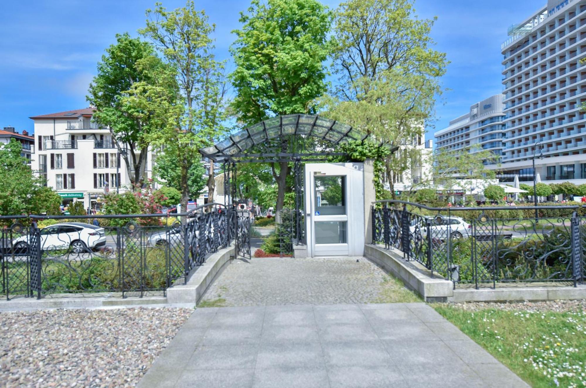 Apartamenty Na Wyspie - Trzy Korony - Studio Z Parkingiem Świnoujście Εξωτερικό φωτογραφία